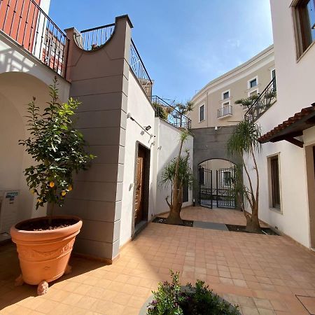 Zara Palace - Ariosto Scafati Exterior foto