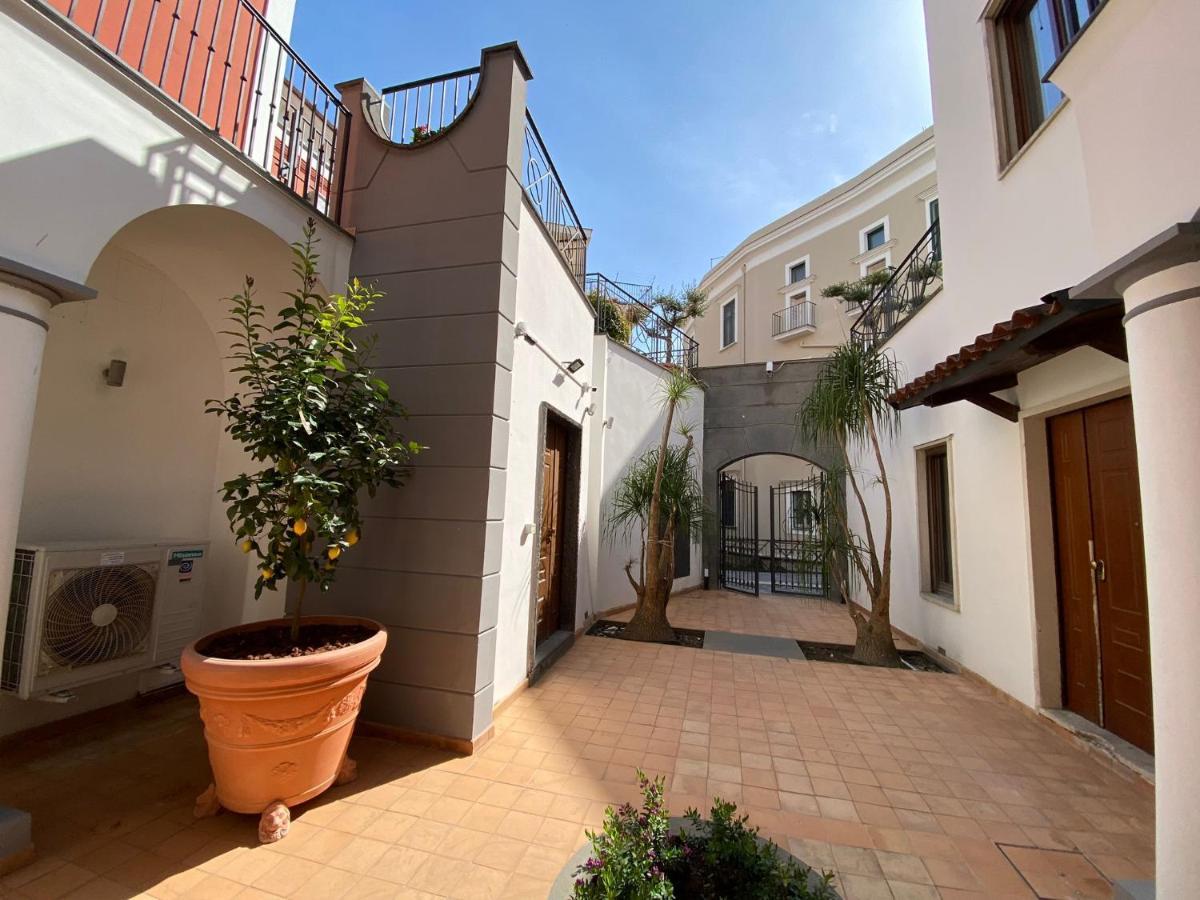Zara Palace - Ariosto Scafati Exterior foto